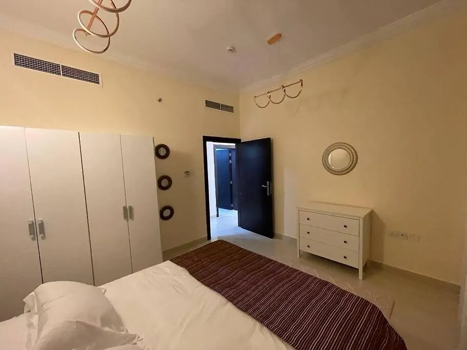 Lovely 1 Bedroom Near To Beach Sharjah 0*,